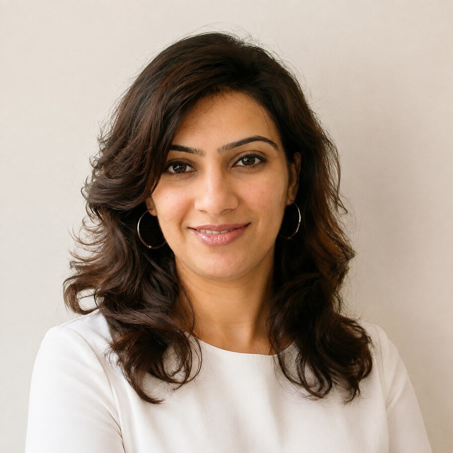 Portrait of Marisha Bhatt